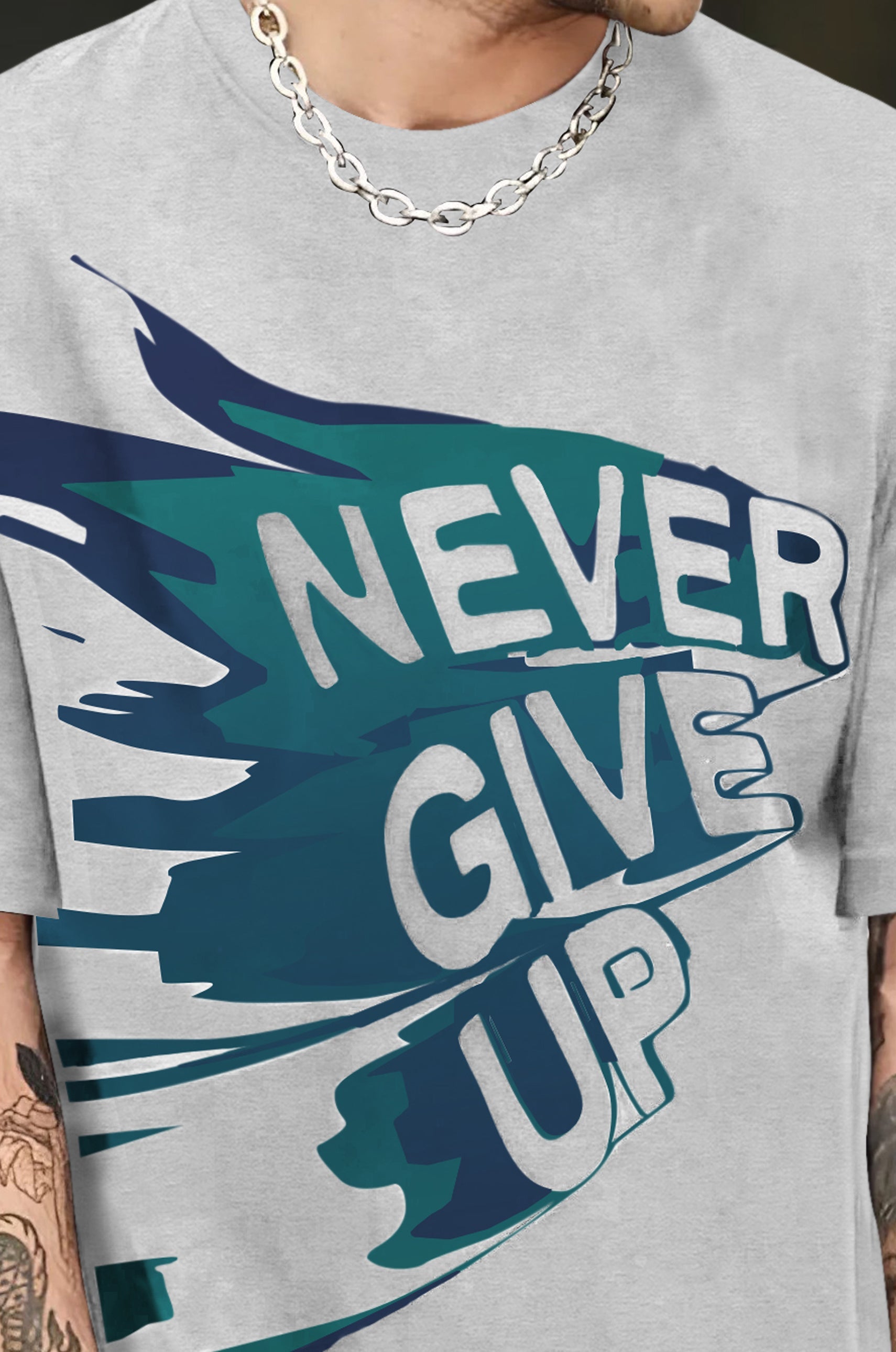 Men Grey Never Give Up Quote Printed Oversized T-Shirt